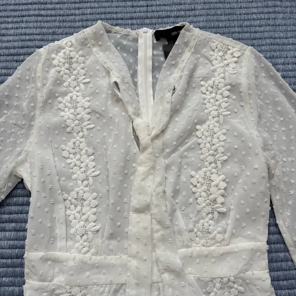 NWT SBerto White Swiss Dot Floral Lace Lined Sheer Long Sleeves Dress Size XS - Picture 4 of 15